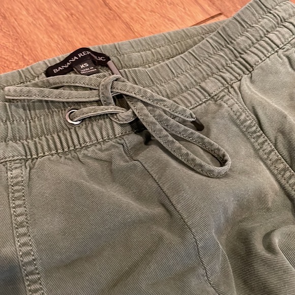 Trousers - Picture 3 of 6